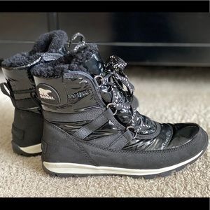 Sorel Whitney Lace Patent Boots